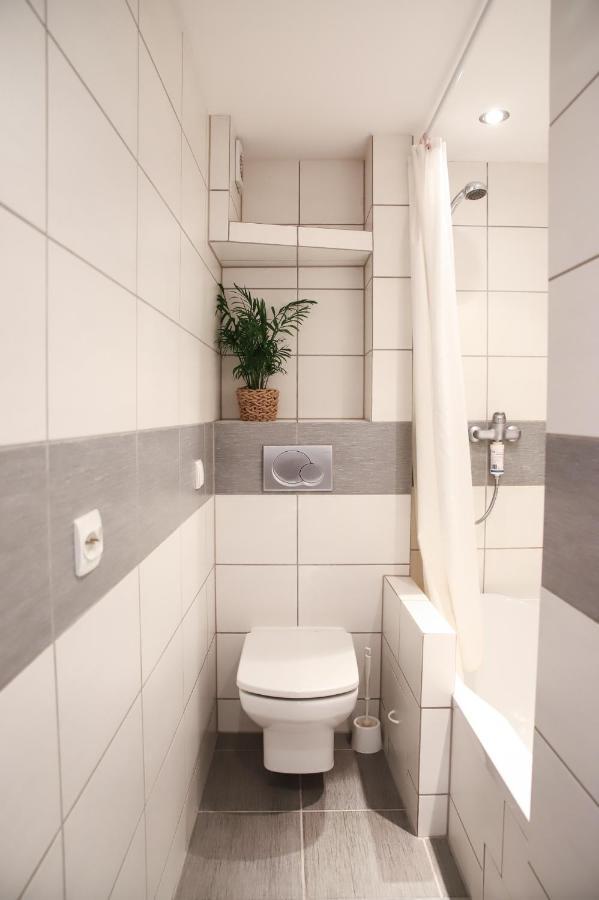 Lovely Apartment In City Center Of Jelenia Gora. Exterior foto